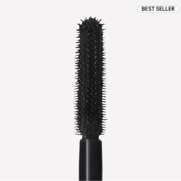 NWT- MAC IN EXTREME DIMENSION 3D BLACK LASH MASCARA - Picture 3 of 6